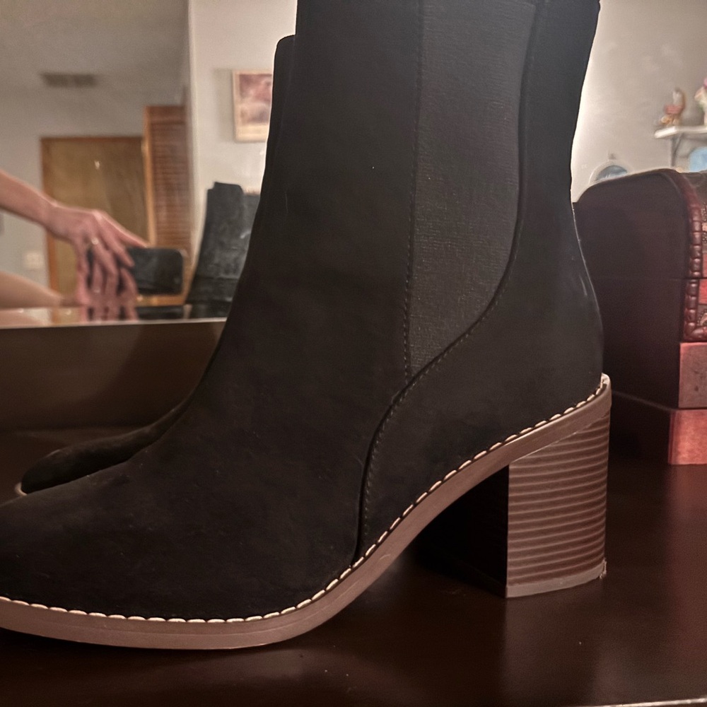 Faux suede Ankle Boots